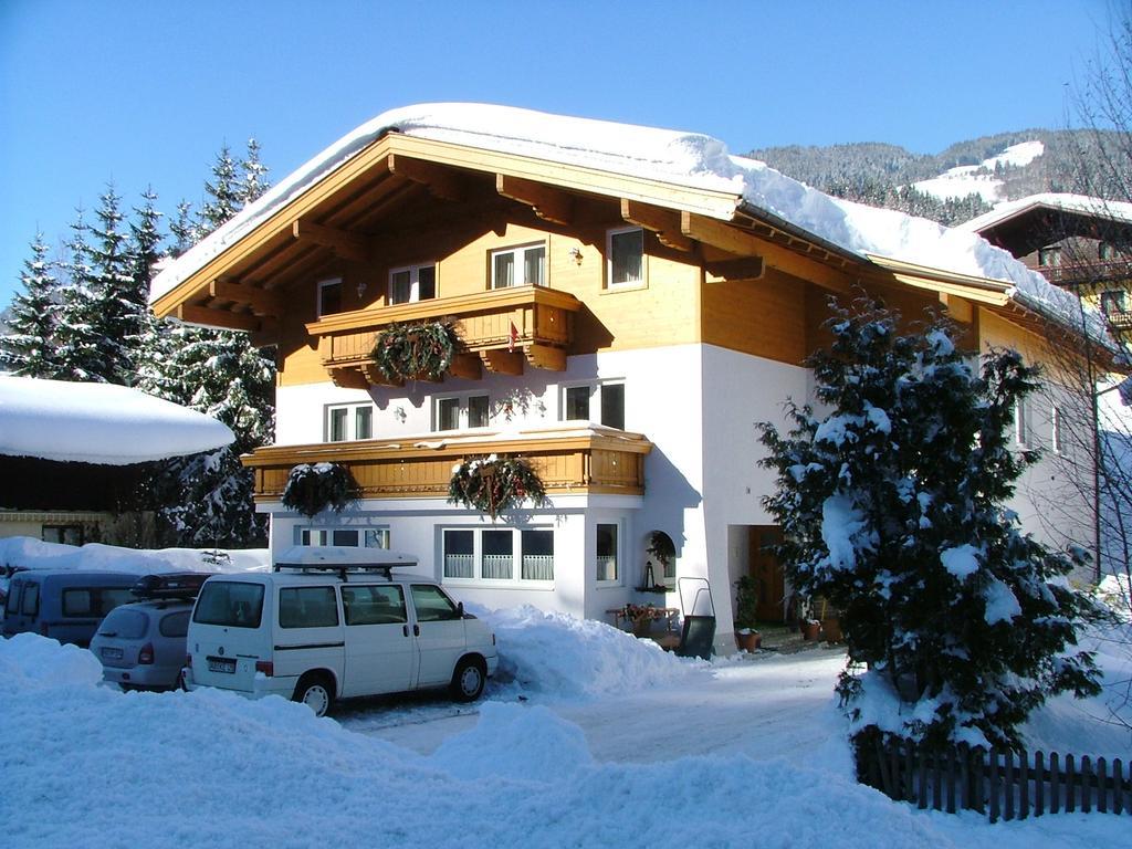 Glemmy Appartements Inkl Sommercard Viehhofen Exterior photo